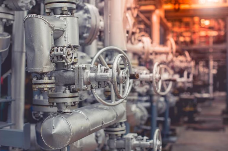 Choosing the Right Industrial Valve: A Buyer's Guide